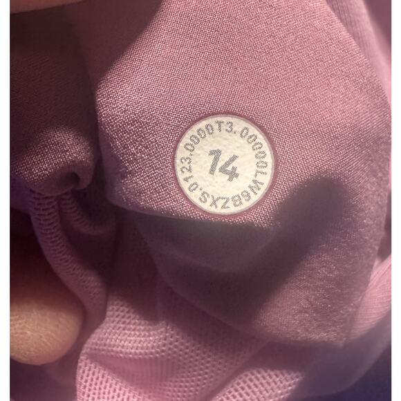 Lululemon Womens Sz 14 Softstreme High Rise Straight Leg Crop Pant Velvet Dust - Picture 8 of 11